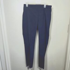 ⭐️Van Heusen Navy Stretch Ankle Pants With Scalloped Hem  Size 2